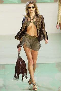 Look 10